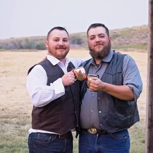 Meet your Posher, Travis